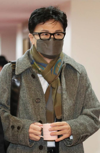 한동훈, '이재명 사건' 수사 검사 사진·이름 공개에 