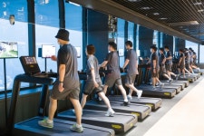 한화생명, 사내 피트니스센터 100일···MZ세대 사로잡는다