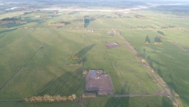 소떼 목장의 반전…지하에 인류 구할 2경원 기술 붙잡아뒀다