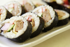 간단하게 김밥 먹자 한 끼 때웠는데…열량은 만만찮네