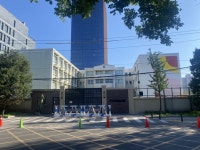 오염수 말폭탄 던지는 두 나라…中 일본인학교 앞 가보니