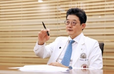 진료실 앞 뻗치기는 옛말, 수납도 딱 한 번만…환자 시간 아낀 이 병원