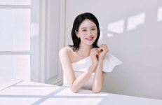 9억 못 받은 송지효, 새 소속사 찾았다…넥서스이엔엠 최선 다해 지원