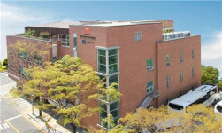 국내 첫 장애인 전문 치과병원에 18년 동안 35만명 다녀갔다