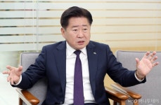 오영훈 제주지사 도내 전력 절반 수소로...삼성반도체 R&D센터 유치