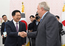 김기현 믿고 맡겨달라 인요한 혁신의지 확인…갈등봉합 시도