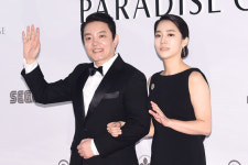 이범수♥ 이윤진, 파경설 해명 후 근황 공개…딸 소을과 찰칵