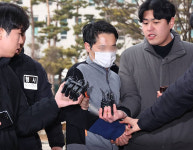 엄마 살해 후 '횡설수설'…'금전 갈등' 형제 흉기 난동…연휴 사건사고