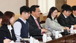 구원투수 주형환號 출범에 저출산고령화위 힘 받을까