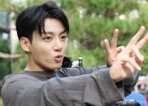BTS 정국 또 기록…스탠딩 넥스트 투 유 MV 1억 뷰 돌파