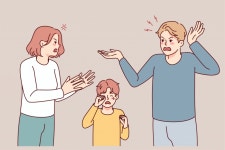 애 먹이게 횟집 와서 탕수육 배달 시킨다는 손님…거절하니 버럭