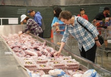 미국 2월 CPI 3.2%로 예상치 상회..조기 금리 인하 멀어질까