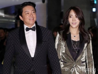 이윤진, 이범수와 이혼 조정·별거 인정…
