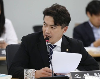 오영환, 민주당 떠나 '새미래' 합류…