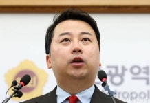 '막말 논란' 장예찬, 무소속 출마 선언…