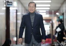 용산 민주당 강태웅 44% vs 국민의힘 권영세 39%···오차범위 내