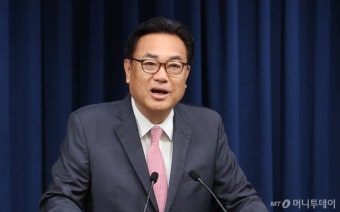 정진석 