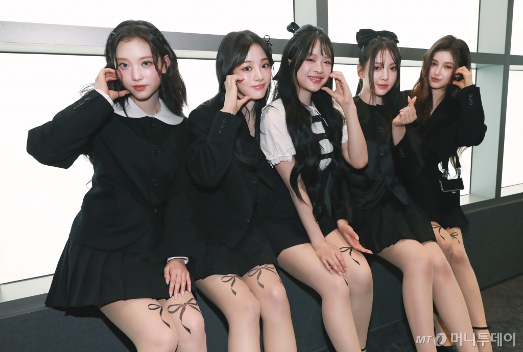 뉴진스(NewJeans), 일본 오리콘 연간 신인 랭킹 2위 차지! 해외 아티스트 중 최고 성과로 주목