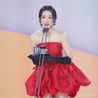김호중 음주 뺑소니 여파…홍지윤, 생각엔터테인먼트 떠난다