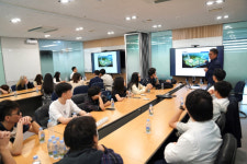 홍콩이공대 대학원생, 한국형 스마트경로당 실버케어 모델 참관