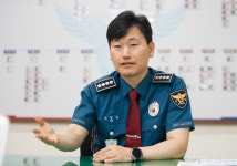 범죄도 교통사고도 일단 멈춤…교통통이 경찰서장인 이 동네