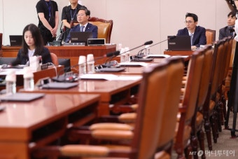 채상병 특검법, 野 주도로 법사위 소위 강행 처리…내일 전체회의 상정