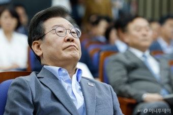 윤 대통령이 퇴짜 놓은 간호법, 민주당이 다시 당론 채택…27개째