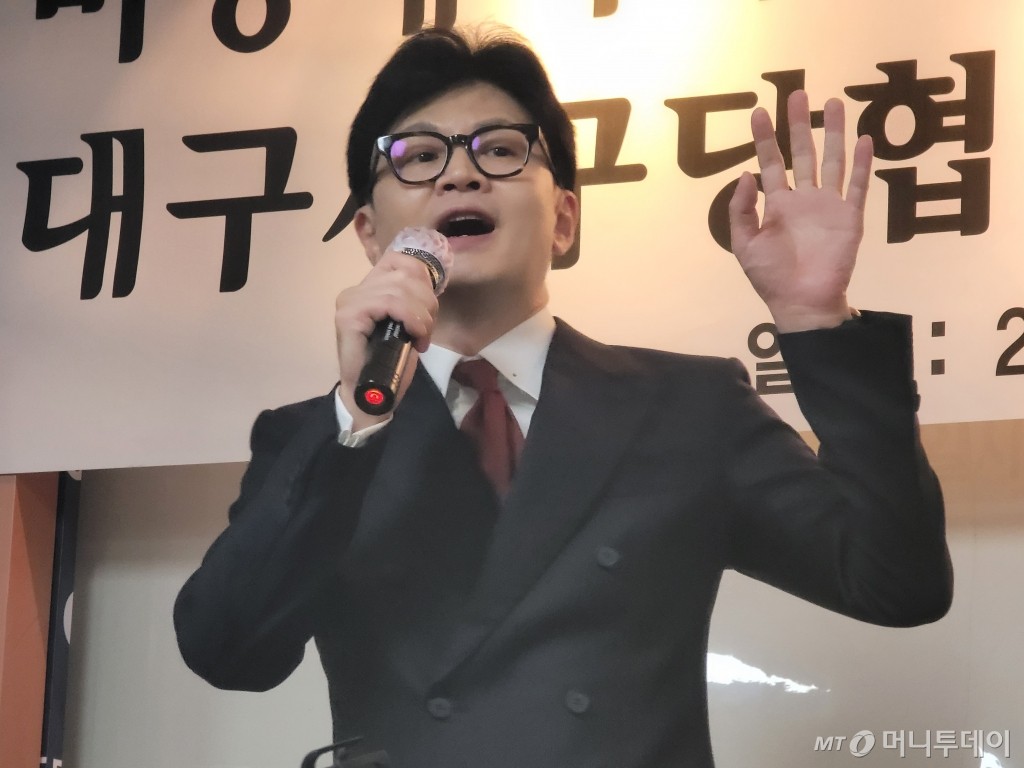 한동훈, 김상훈 의원 정책위의장 내정…한동훈 체제 핵심으로 강조