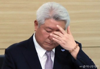 채상병 특검, 김홍일 탄핵, 방송 4법...본회의 앞두고 여야 전운