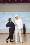 팔순 워킹, 제대로 보여줄게요 예비 시니어모델, 리허설 현장[르포]