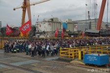 슈퍼사이클 왔는데…HD현대重 노조 파업 찬반투표