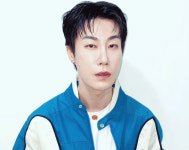 행인 폭행 래퍼 산이 머리 숙여 사과…아버지도 함께 입건