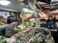 강동경찰서, 둔촌전통시장서 주민들과 추석 맞이 합동순찰