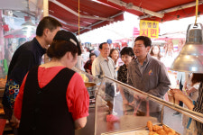 이상일 용인시장, 김량장동 중앙시장서 추석 민심 챙기기 나서