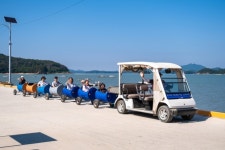 TV 나온 깡통열차타고 바지락 체험까지...감태천국 중리마을에 가자