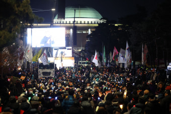 이승환, 국회 앞 '촛불 집회' 공연 예고?…