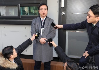 [속보]공조본, 윤 대통령 출석요구서 대통령실 전달 불발