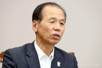 '레고랜드 사태' 배임혐의 최문순 전 강원도지사 재판행