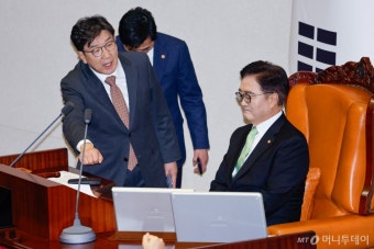 권성동 
