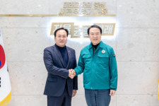 이권재 오산시장, 임 교육감 만나 내삼미동 중학교 설립 등 지원 요청