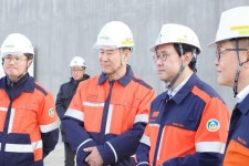 고려아연 경영권 방어 최윤범, 온산제련소 찾아 빠르게 정상화