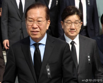 이재명 대표, 산불 희생자들을 찾아 조문하다