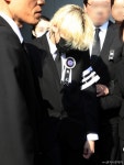 노엘, 눈물로 아버지 보냈다…故장제원 발인식 엄수