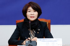 민주당 한정애, 경북·경남 산불 피해 성금 300만원 조용한 기부
