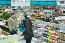 이게 3000원? 줄줄이 집어가더니…다이소 매출 4조 육박