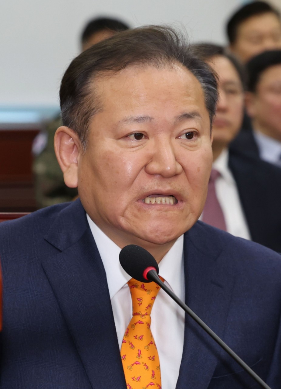 한덕수 전 국무총리와 이상민 전 장관, 최상목 전 부총리 경찰 조사 마쳐 후 귀가, 추가 수사 전망