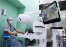 고대안암 강성구 교수, 다빈치5 활용한 원격 생중계 수술 세계 첫 성공