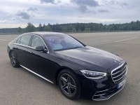 태양광이 소비 전력 30% 해결...벤츠 친환경 공장 팩토리56 가보니[르포]