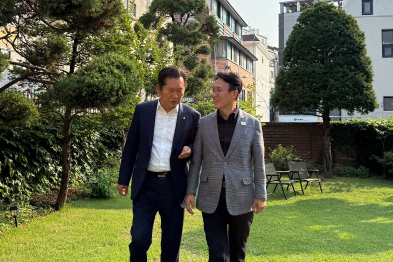 정청래, 김민석과 협력 약속…이재명 정부 성공 위한 노력 강조
