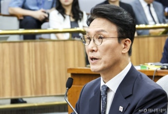 김민석 청문회, 자료 제출 신경전…野 